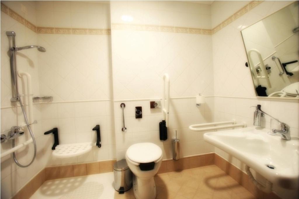 Afkos Grammos Boutique Hotel Resort Nestorion Zimmer foto
